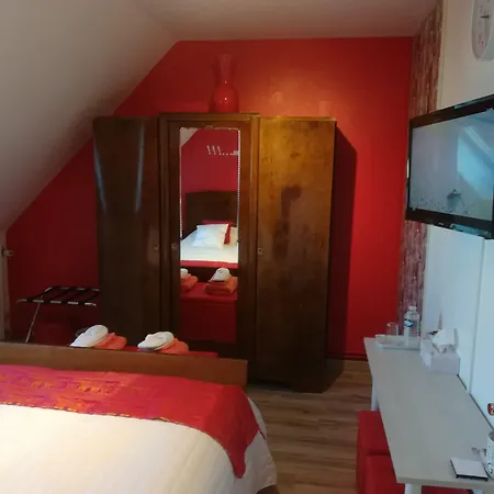 Mycolorhouse Bed & Breakfast Douai