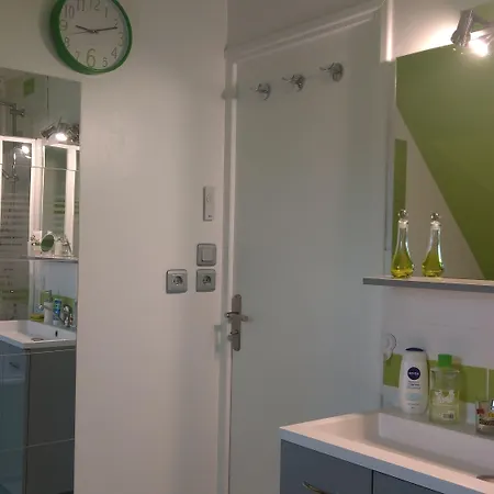 Mycolorhouse Bed & Breakfast Douai