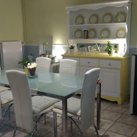 Mycolorhouse Bed & Breakfast